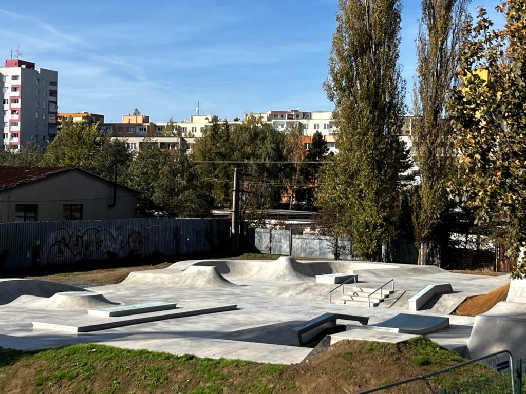 pohled na nový skatepark