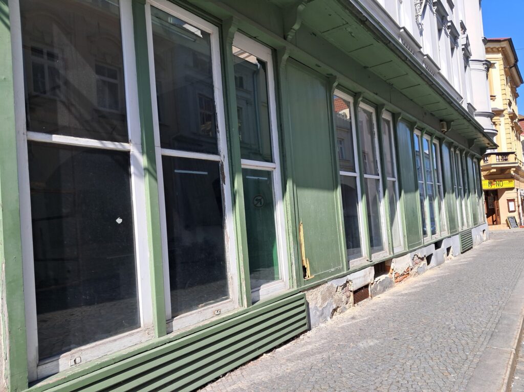 Dům na Resslově ulici před rekonstrukcí
