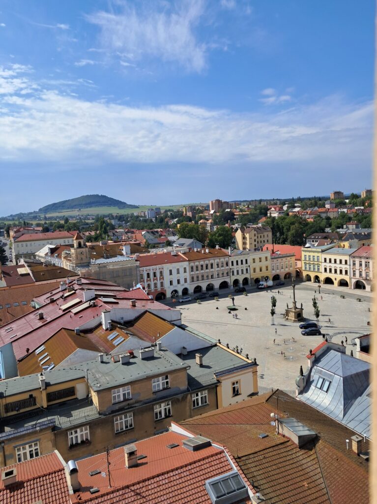 pohled z kostelní věže