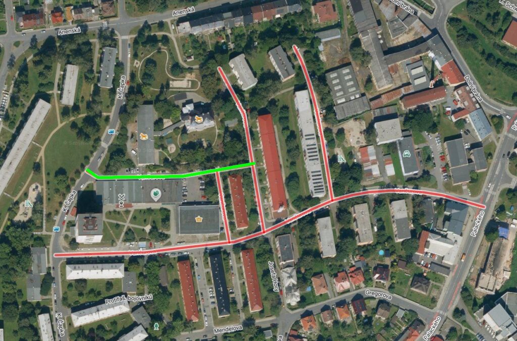 Mapka Vančurova ulice s vyznačeným úsekem, kde je povoleno parkování