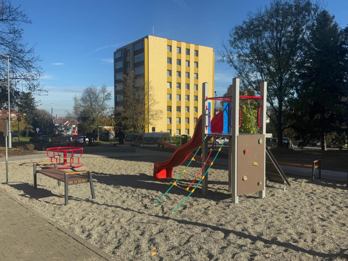 Sídliště Nerudova po II. etapě revitalizace