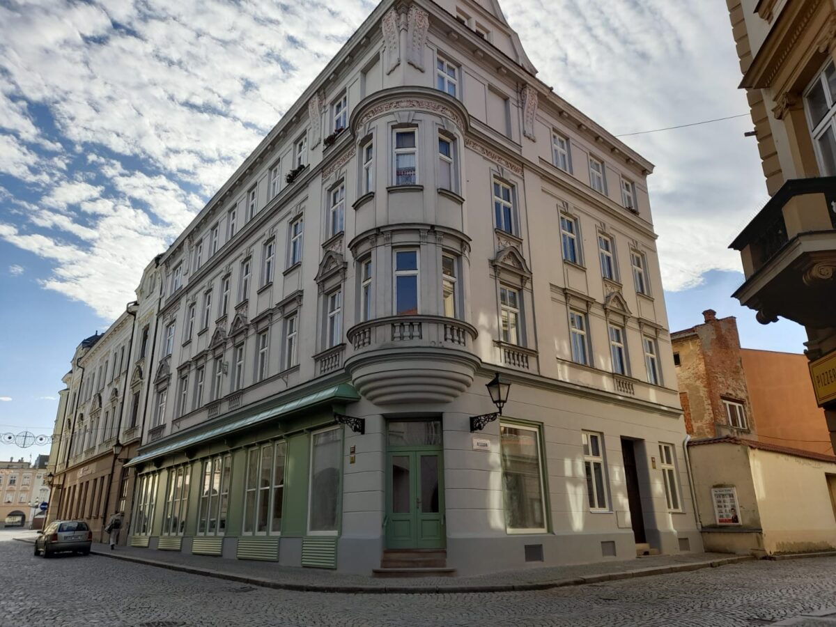 Dům v Resslově ulici 1213/1 po opravě