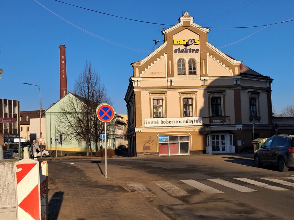 Most v ulicích Dolní brána a U Grasmanky