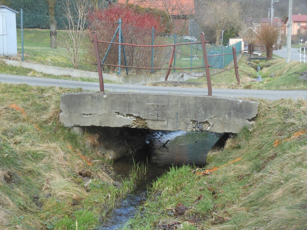Propustek ve Straníku před rekonstrukcí
