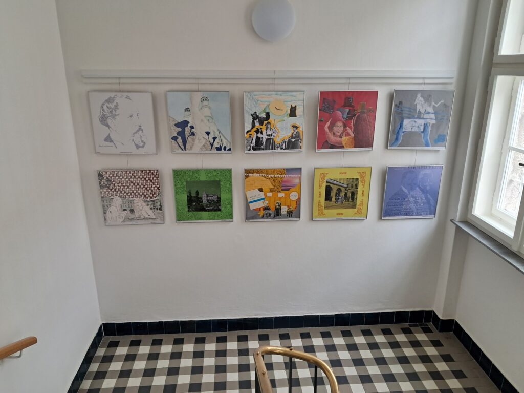 Obrazy studentů SOŠ Educy na zdech úřadu