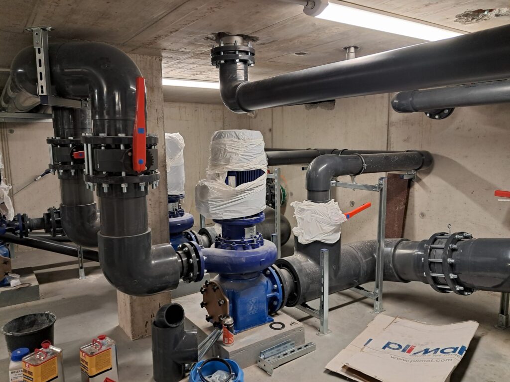 Rekonstrukce venkovního bazénu