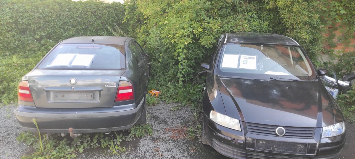 autovraky na Bezručově ulici
